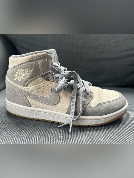 Nike Air Jordan 1 Mid SE Coconut Milk & Grey – Mens Size 8 EUC- DN4281-100 NoBOX main image 10